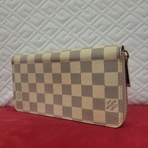 Louis Vuitton Damier Azur Zippy Long Wallet Pink..Authentic!!